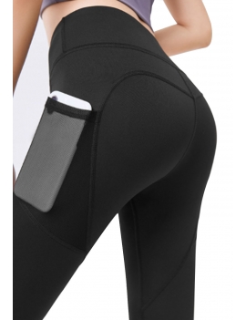 foto producto calzas espalda con modelo Calza con bolsillo de malla negro. SAMIA. $9.990